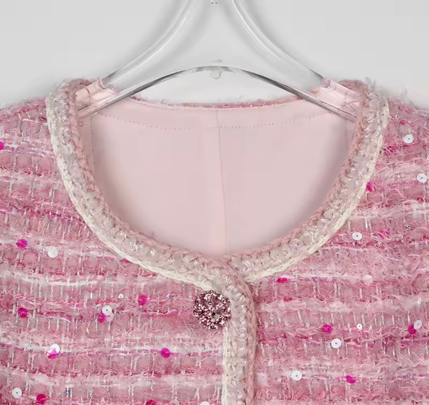 Luxury Pink Sequin Tweed Jacket – Women’s Round Neck Blazer with Elegant Beaded Buttons | Celebrity-Inspired High-End Fashion
