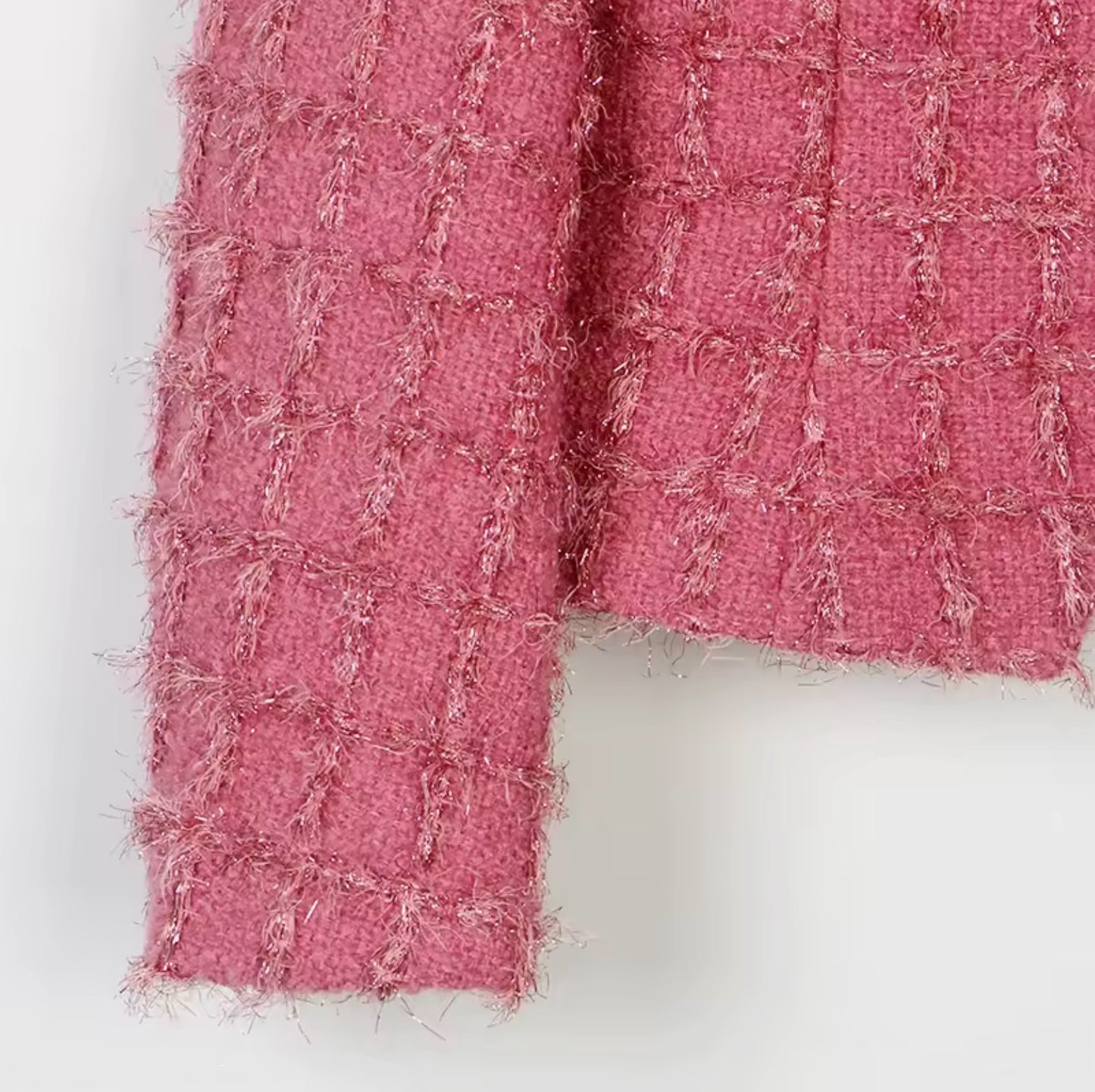 Luxury Pink Tweed Jacket – Women’s Round Neck Single-Breasted Blazer with Gold Buttons | Elegant Celebrity-Inspired Fashion