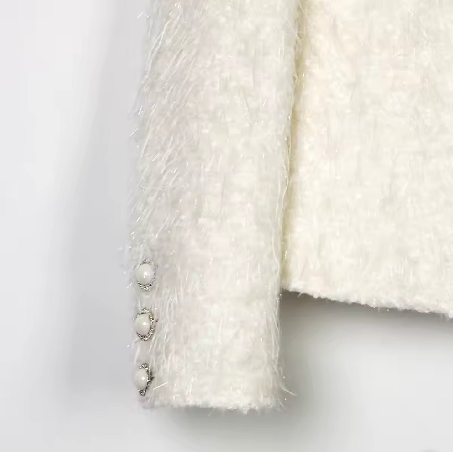 Luxury White Tweed Jacket – Women’s Round Neck Blazer with Crystal Beaded Collar & Elegant Buttons | Celebrity-Inspired High-End Fashion